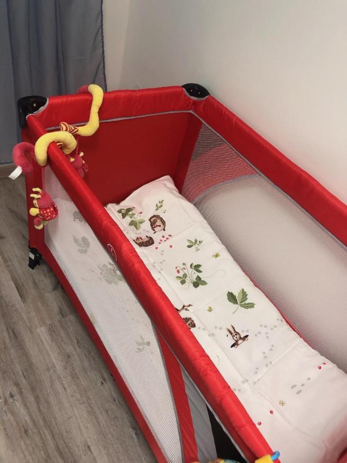 Vecsesi Rendezvenykoezpont Es Panzio Bed & Breakfast Eksteriør bilde